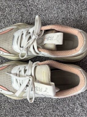 Puma RS-X Sneakers in White and Light Pink
